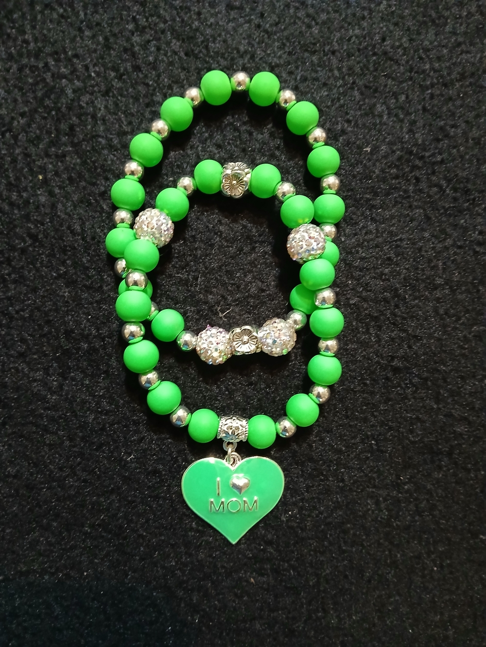Green Beaded Stretch Bracelet Set with Heart 'I ♥ MOM' Charm